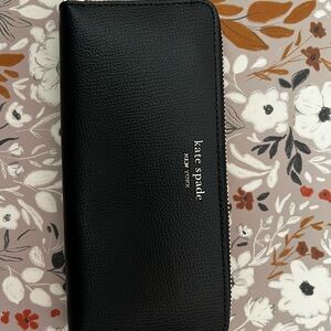 Kate Spade Black Wallet